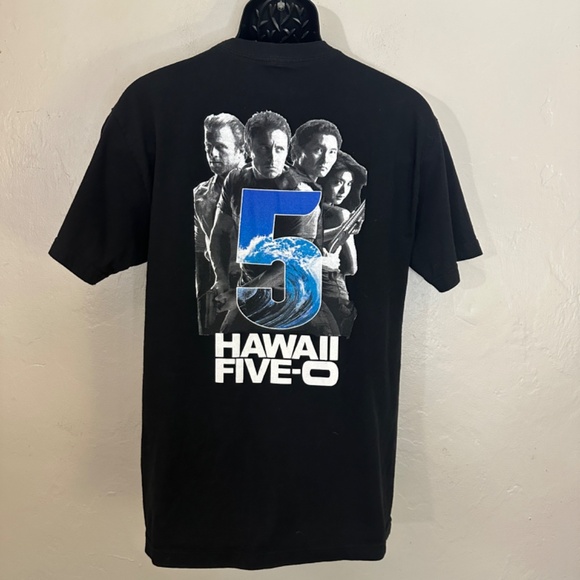 Hawaii Five O Film Crew T Shirt 20.5" armpit to armpit seams Cotton blend - Picture 2 of 2